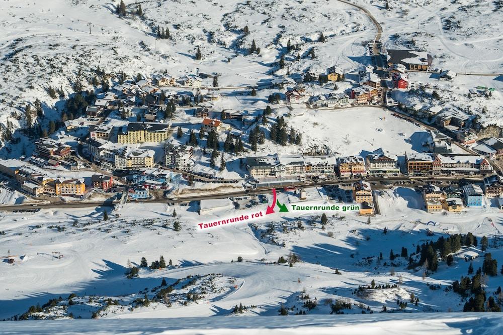 Schuetz Hotel Obertauern Buitenkant foto